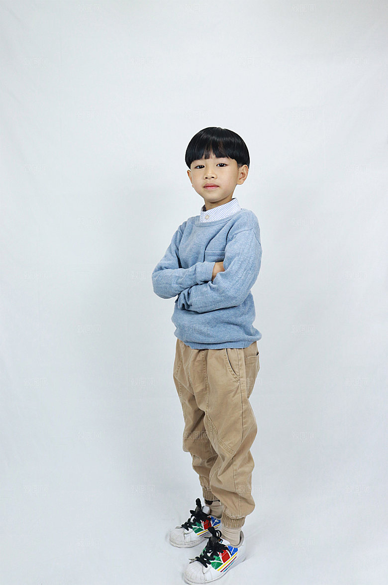学生服装站立人物摄影照