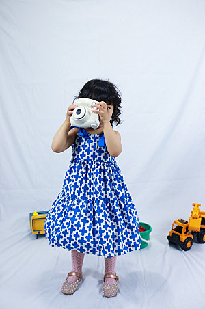 相机玩具小女孩儿童节人物摄影