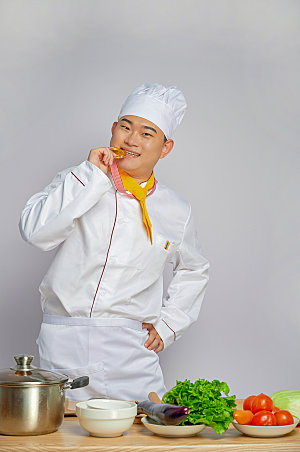 餐饮商业厨师服咬金牌人物图片