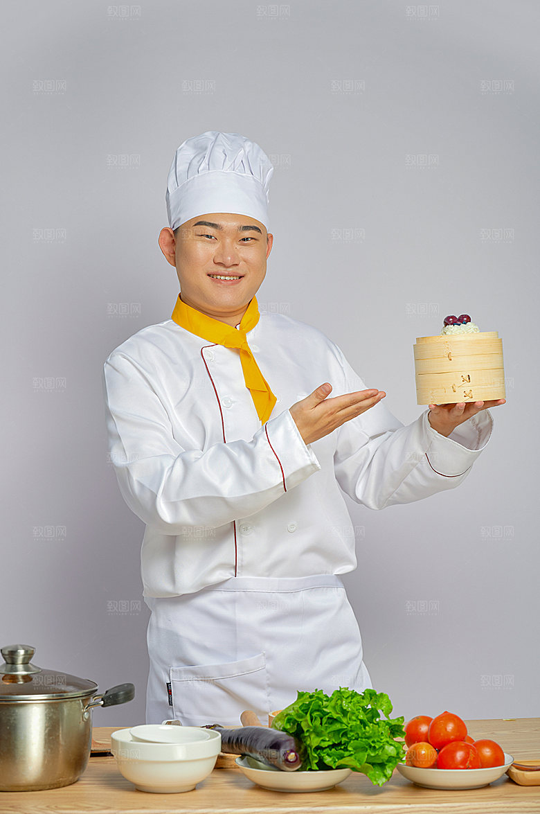 餐饮厨师服人物拿蒸笼图片