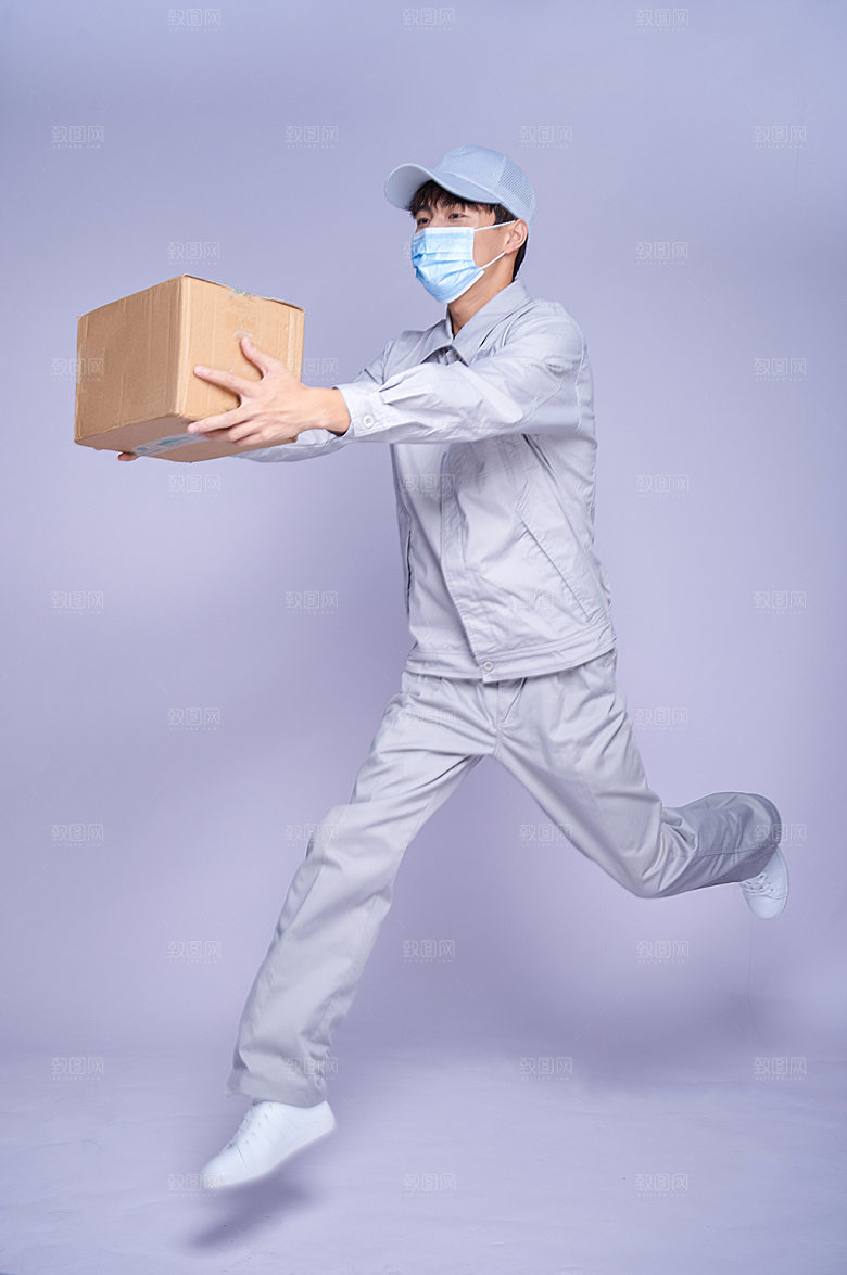 快递人物跳跃照片商业摄影图片