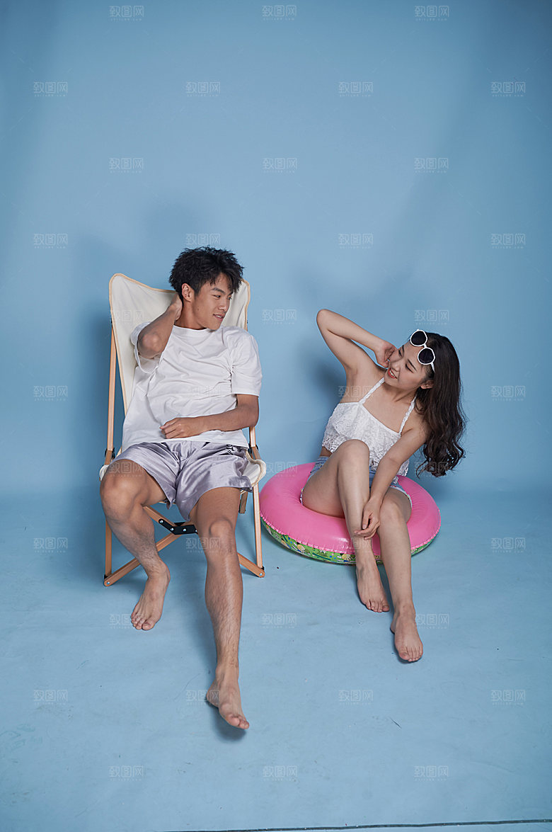 夏日情侣泳装男女人物精修摄影