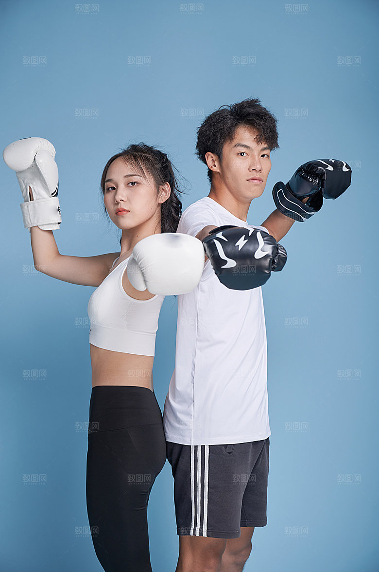 男女打拳击运动人物摄影图