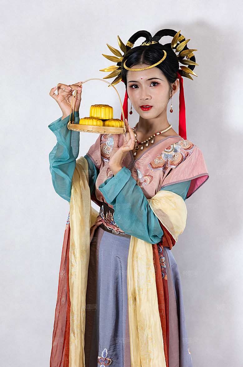原创仙女中秋月饼人物摄影图片