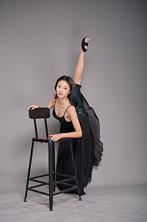 黑色优美舞蹈人物精美摄影图片