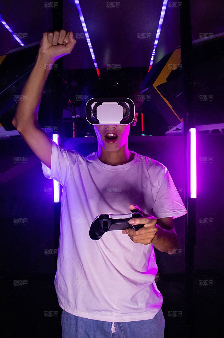 VR元宇宙宣传电竞人物摄影图片