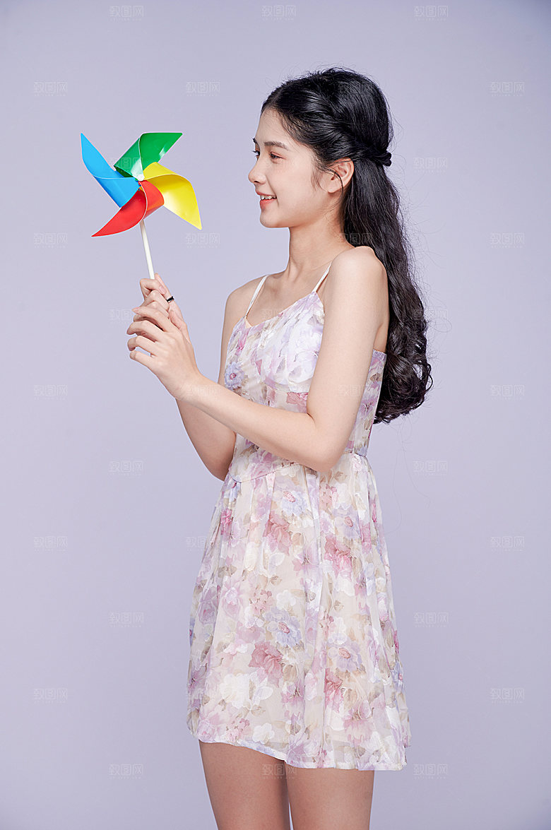 精美碎花裙女生小清新摄影图片