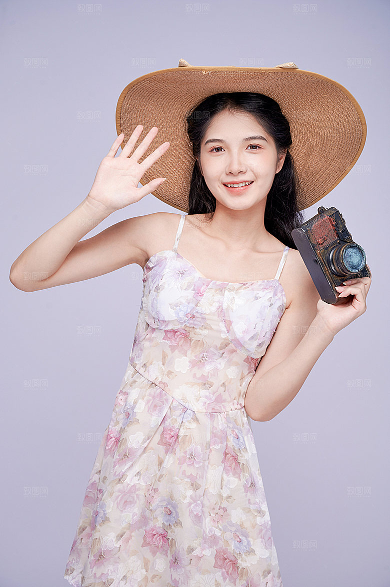 旅行相册风碎花裙女生人物摄影图片