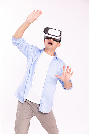 惊讶表情男士VR虚拟人物摄影图片