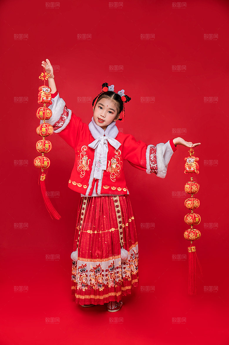 大气兔年儿童人物摄影图精修