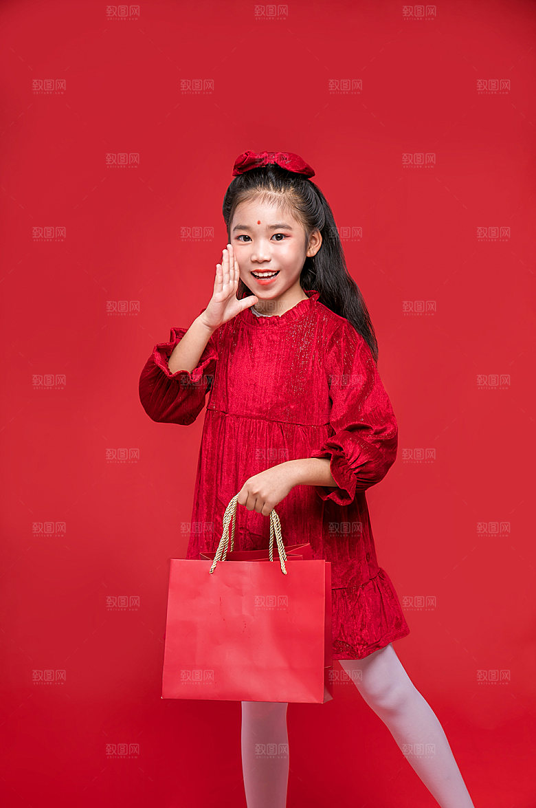 创意兔年儿童人物摄影图精修