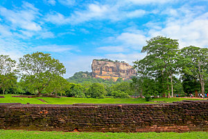 斯里兰卡狮子岩摄影图
