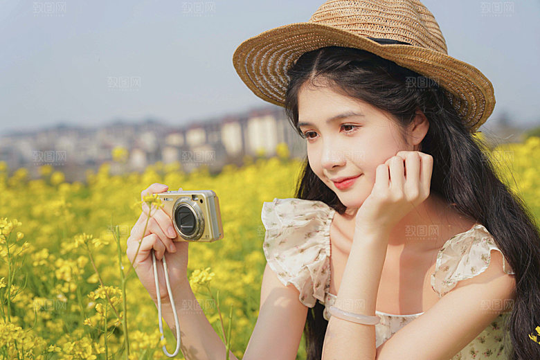 小清新油菜花拍照摄影图