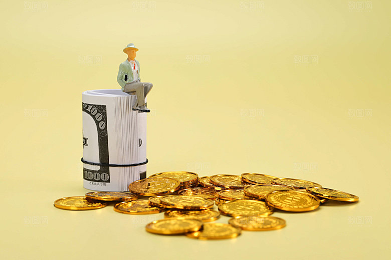 钞票金币小人创意摄影图