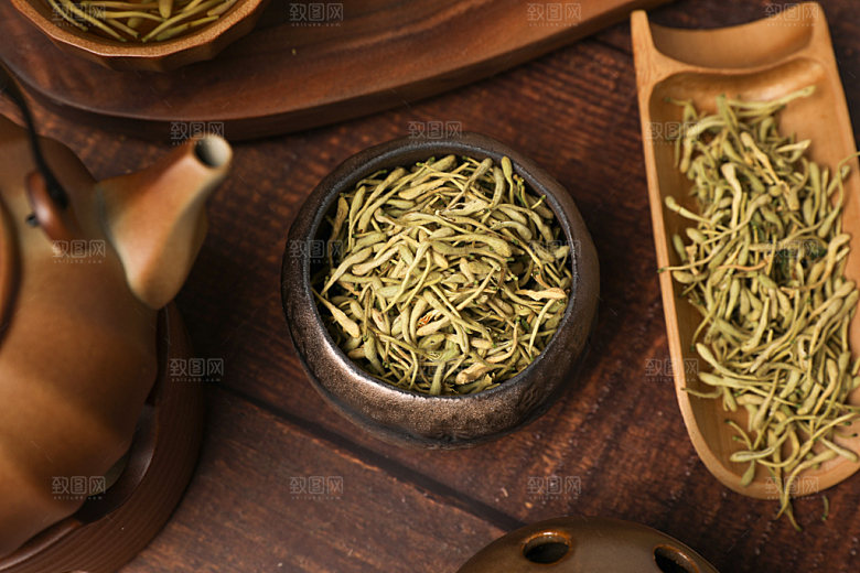 金银花茶茶具组合摄影图