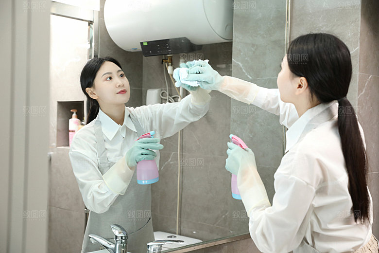 家政打扫人像摄影图