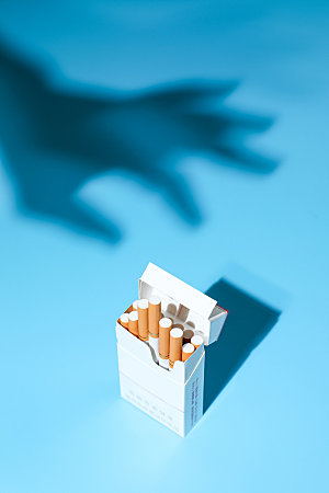 世界无烟日科普戒烟摄影图