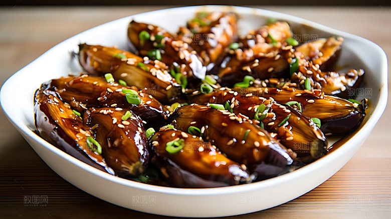 蒜蓉烤茄子美味夏日摄影图