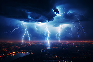 城市闪电暴雨风光摄影图
