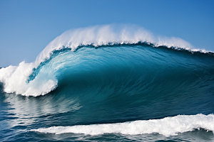 海浪清透波浪摄影图
