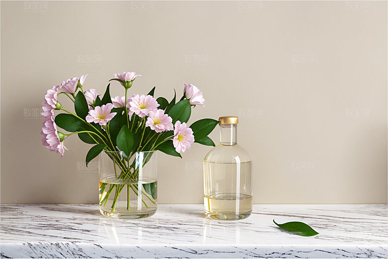 家居花瓶布置高清摄影图