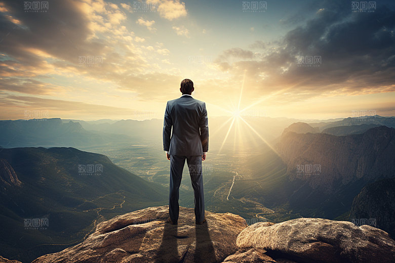 拿望远镜的人企业文化顶峰摄影图