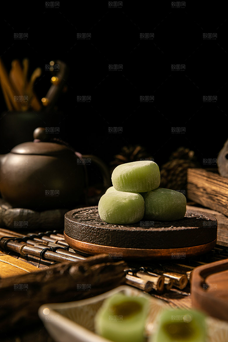糯米糍糖果子美食摄影图