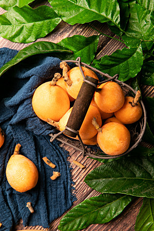 枇杷水果美食摄影图