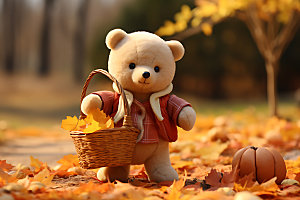 秋天玩具熊树林秋色摄影图
