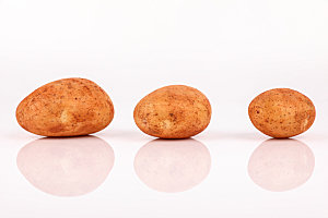 土豆原材料蔬菜摄影图