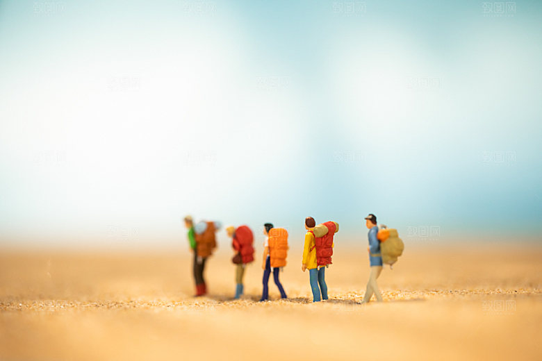 旅游微缩模型户外创意摄影图