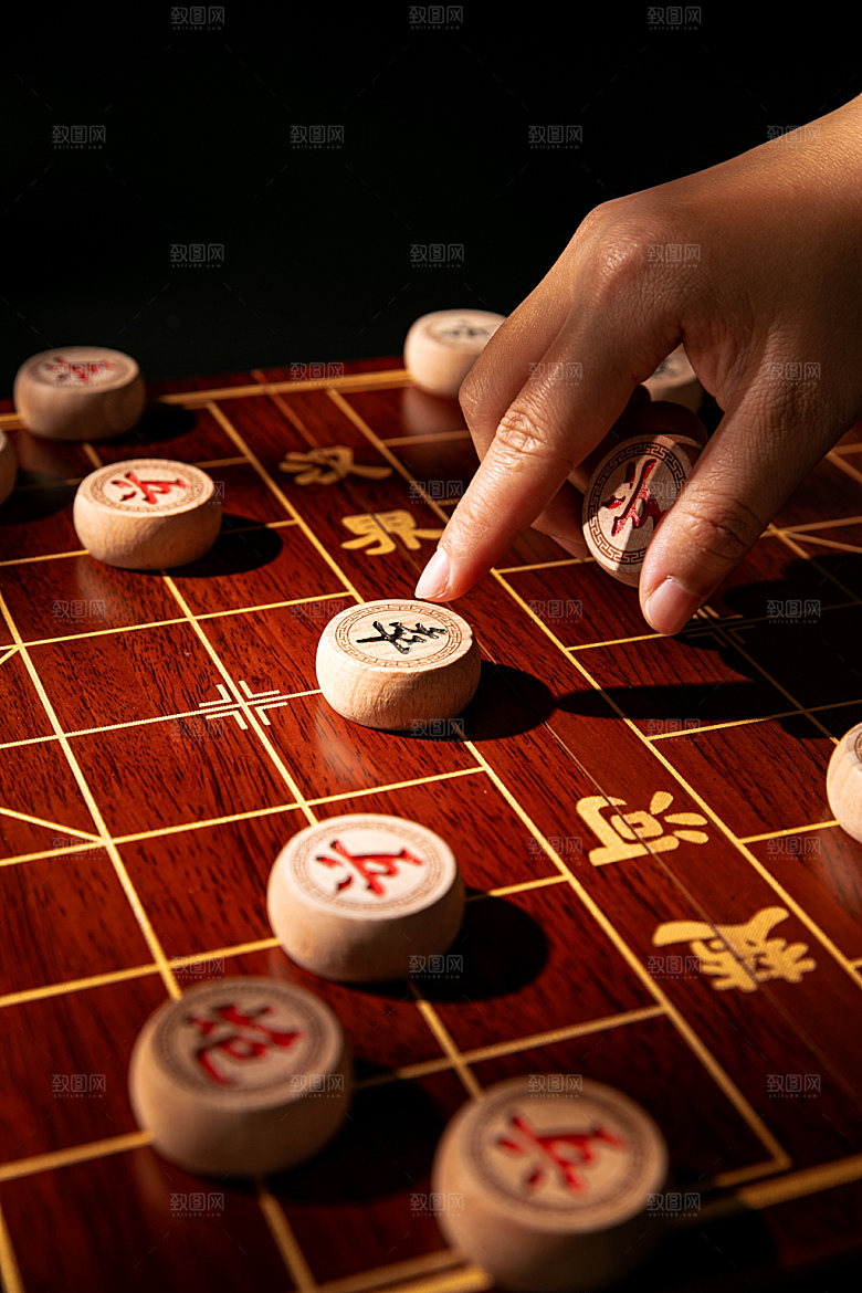 象棋棋牌下棋摄影图