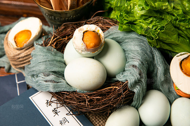 咸鸭蛋咸蛋黄端午摄影图
