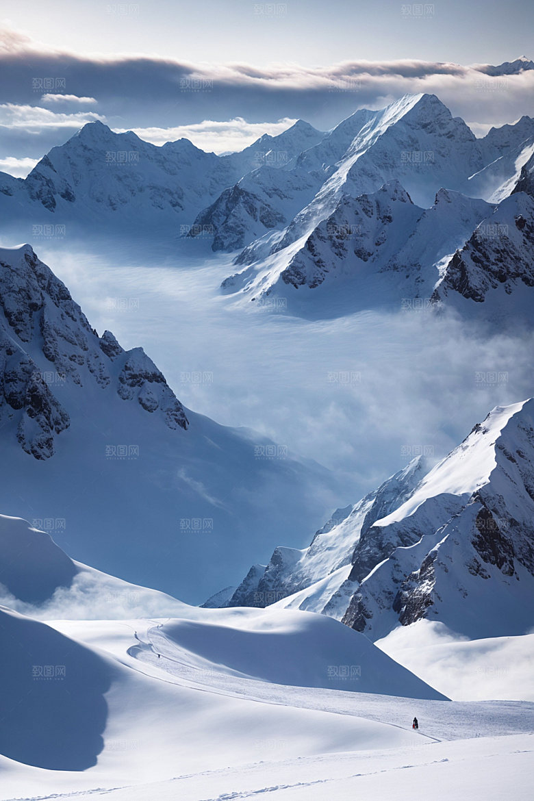 雪山自然高山摄影图