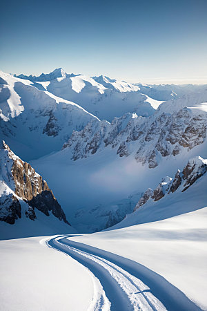 雪山自然顶峰摄影图