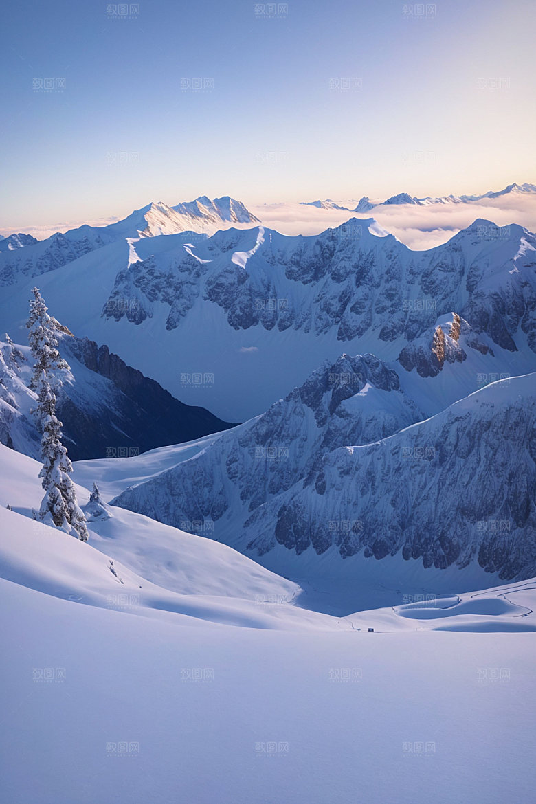 雪山高清高海拔摄影图
