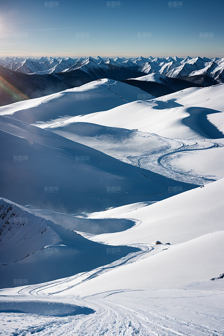 雪山顶峰风景摄影图