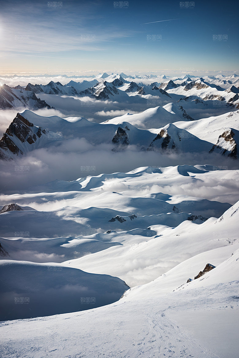 雪山高海拔顶峰摄影图
