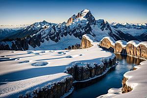 雪山自然风景摄影图