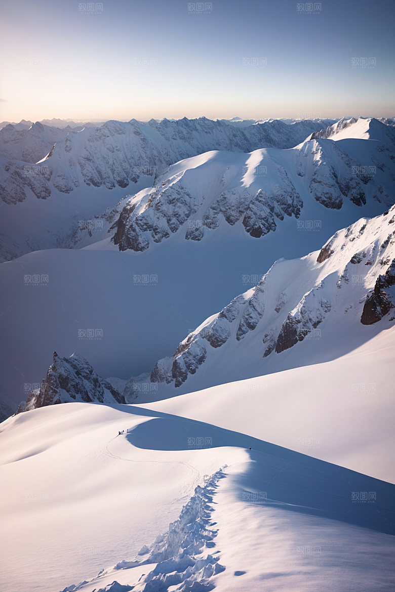 雪山风景雪峰摄影图
