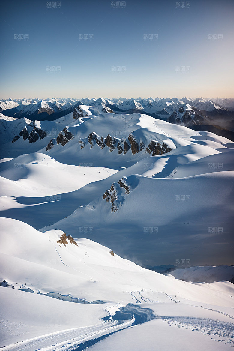 雪山高清风光摄影图