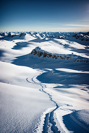 雪山顶峰高海拔摄影图