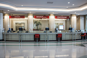 银行大厅经济金融摄影图
