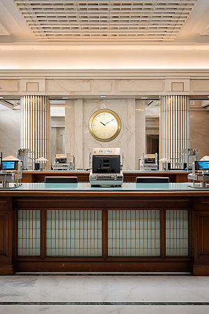 银行大厅金融服务台摄影图