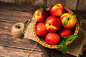 油桃夏季水果桃子摄影图