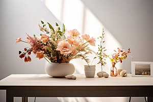 桌上鲜花插花布置摄影图